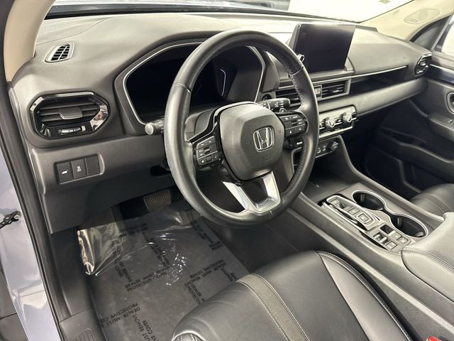 2023 Honda Pilot Touring - Photo 24