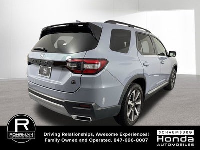 2023 Honda Pilot Touring