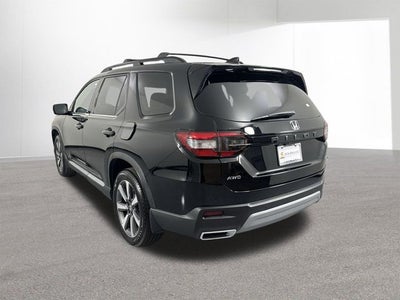 2025 Honda Pilot Touring