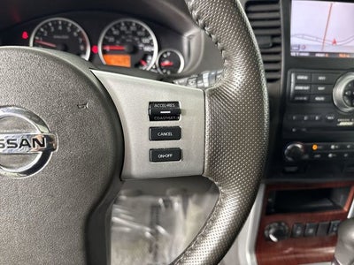 2010 Nissan Pathfinder LE