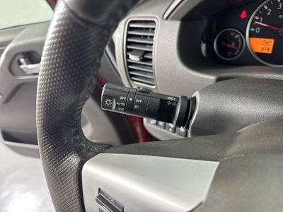 2010 Nissan Pathfinder LE