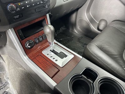 2010 Nissan Pathfinder LE