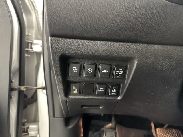 2016 Nissan Pathfinder Platinum