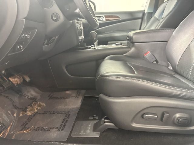 2016 Nissan Pathfinder Platinum