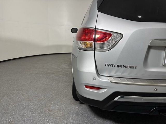 2016 Nissan Pathfinder Platinum