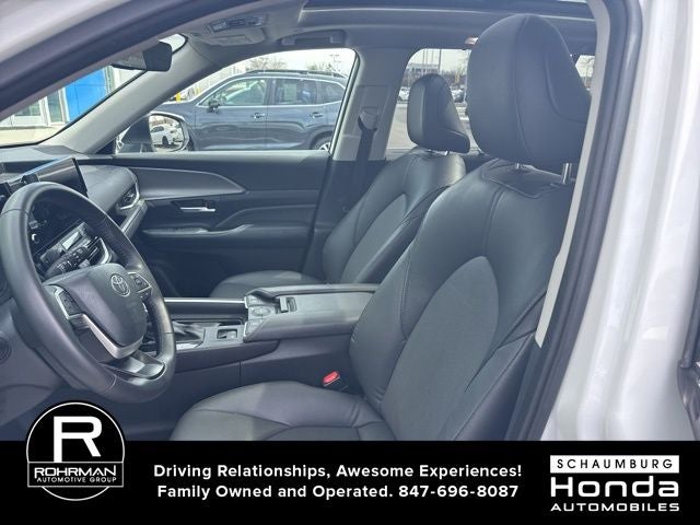 2025 Toyota Grand Highlander Hybrid XLE