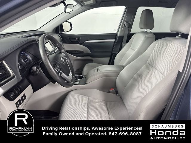 2019 Toyota Highlander LE