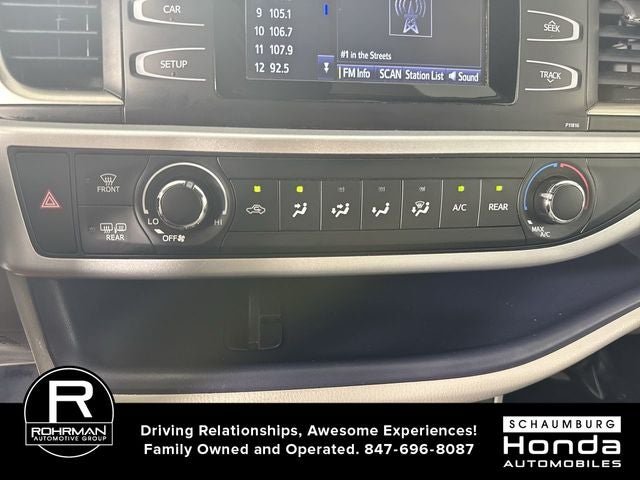 2019 Toyota Highlander LE