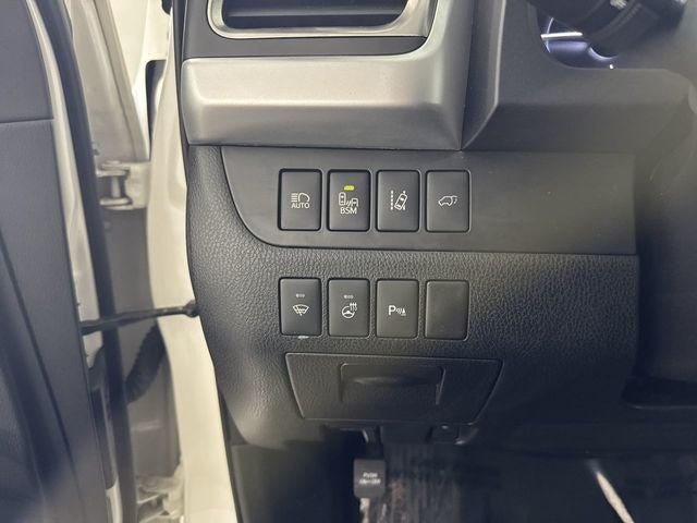 2016 Toyota Highlander Limited Platinum V6