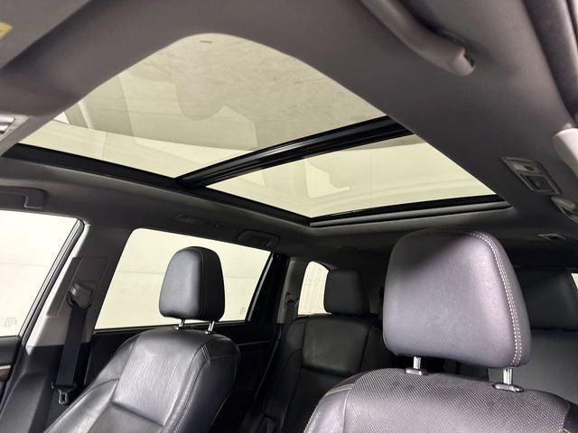 2016 Toyota Highlander Limited Platinum V6