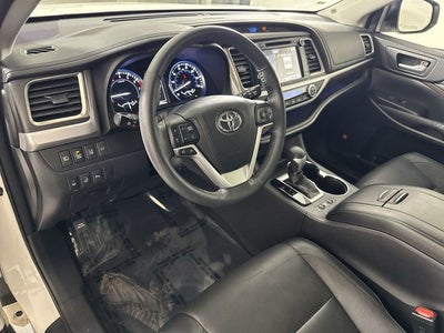 2016 Toyota Highlander Limited Platinum V6