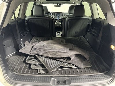 2016 Toyota Highlander Limited Platinum V6
