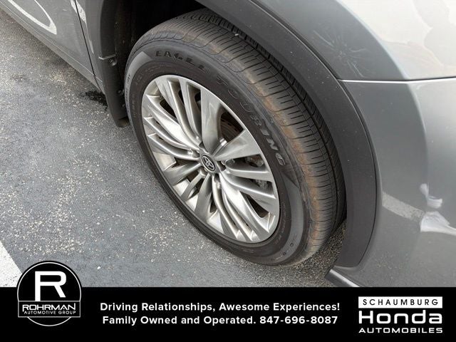 2026 Toyota Highlander Platinum