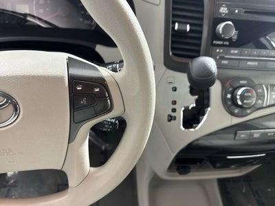 2013 Toyota Sienna LE