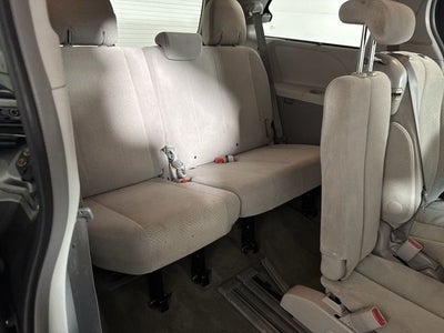 2013 Toyota Sienna LE