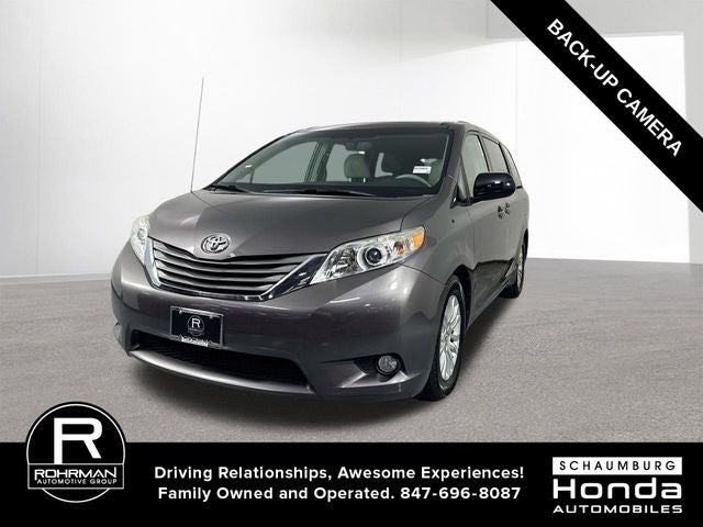 2012 Toyota Sienna XLE 8 Passenger