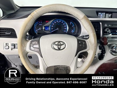 2012 Toyota Sienna XLE 8 Passenger