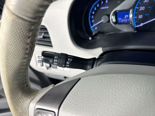 2012 Toyota Sienna XLE 8 Passenger
