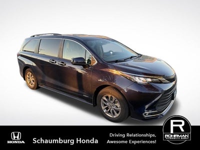 2021 Toyota Sienna XLE 7 Passenger