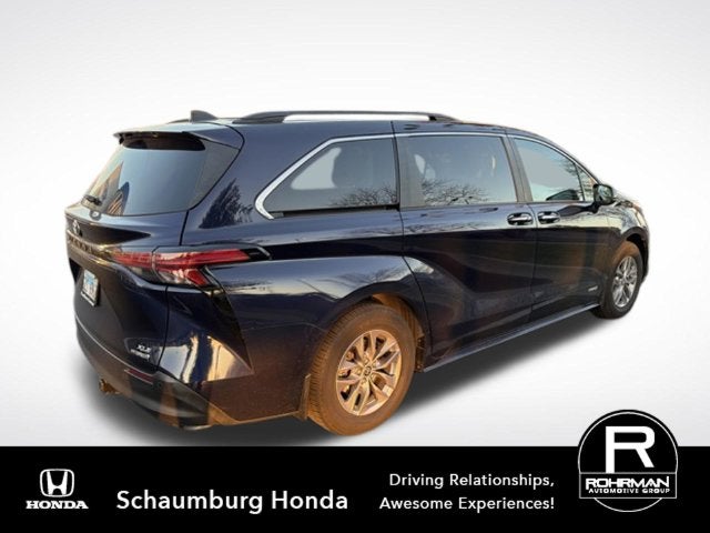 2021 Toyota Sienna XLE 7 Passenger