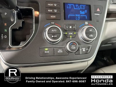 2017 Toyota Sienna XLE Premium 8 Passenger