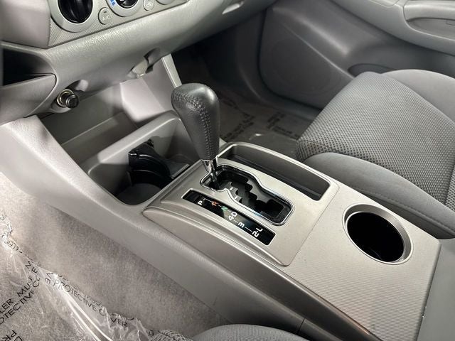 2006 Toyota Tacoma Base V6