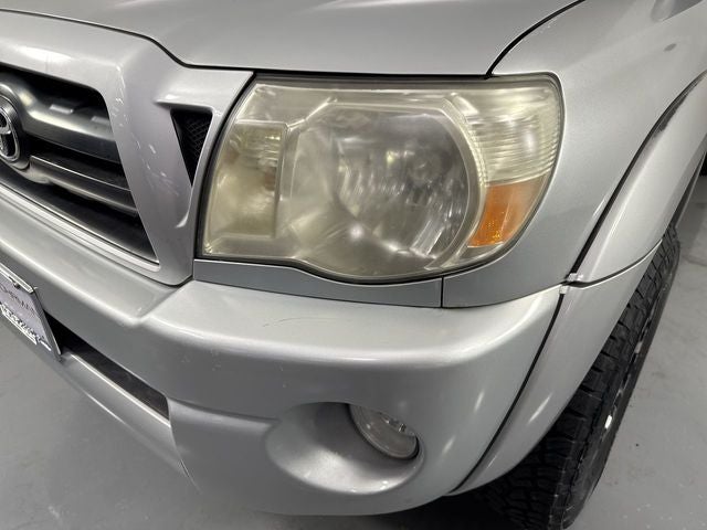 2006 Toyota Tacoma Base V6