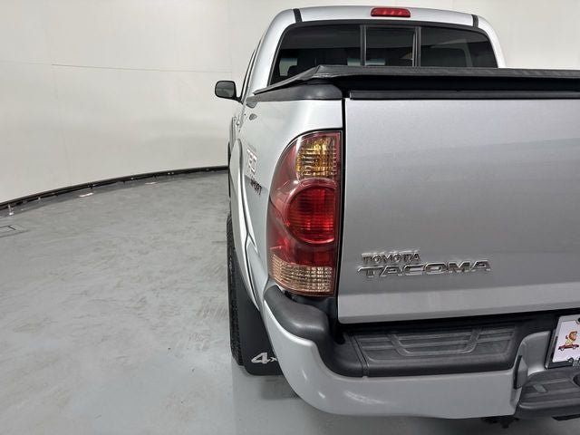 2006 Toyota Tacoma Base V6