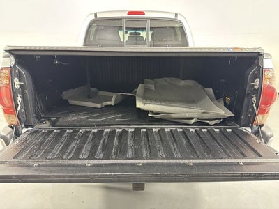 2006 Toyota Tacoma Base V6