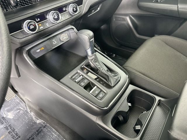 2025 Honda CR-V LX - Photo 18