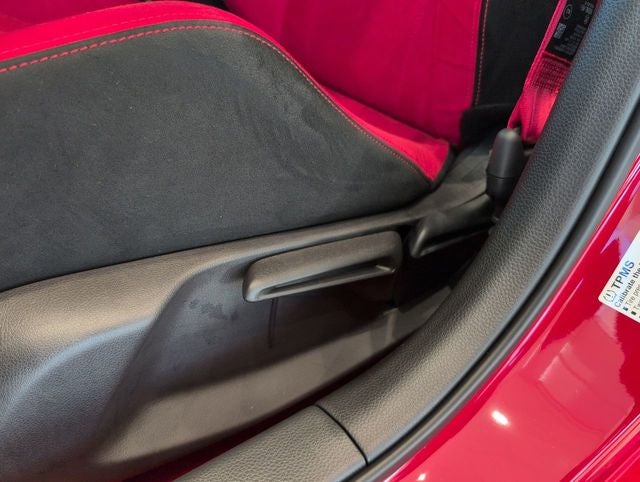 2025 Honda Civic Type R Base