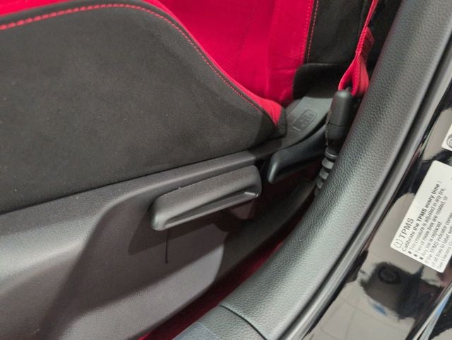 2025 Honda Civic Type R Base