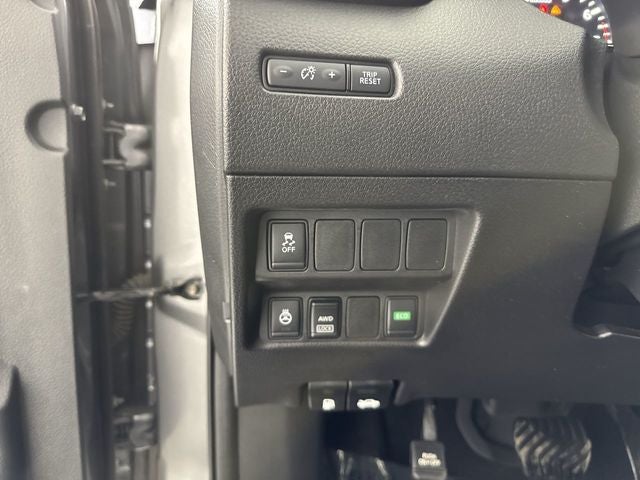 2018 Nissan Rogue Sport SV