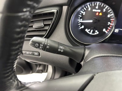 2018 Nissan Rogue Sport SV