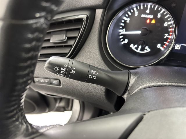 2018 Nissan Rogue Sport SV