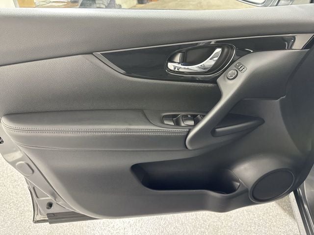 2018 Nissan Rogue Sport SV