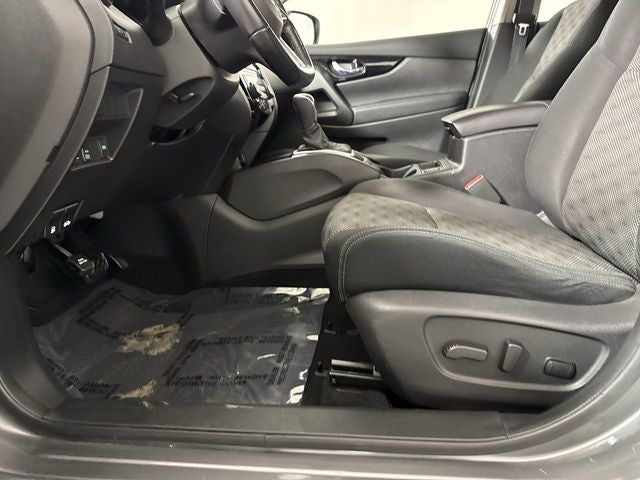 2018 Nissan Rogue Sport SV