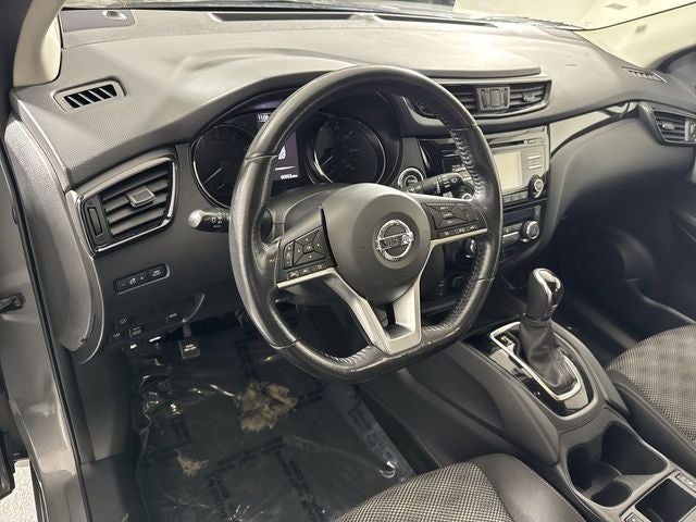 2018 Nissan Rogue Sport SV