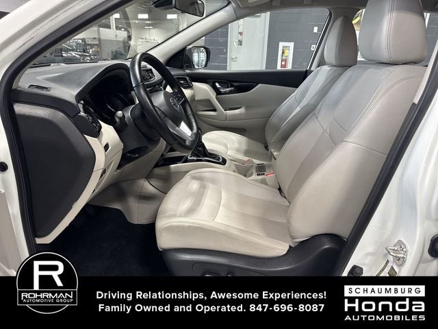 2022 Nissan Rogue Sport SL