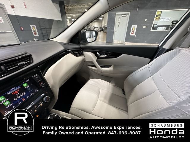 2022 Nissan Rogue Sport SL
