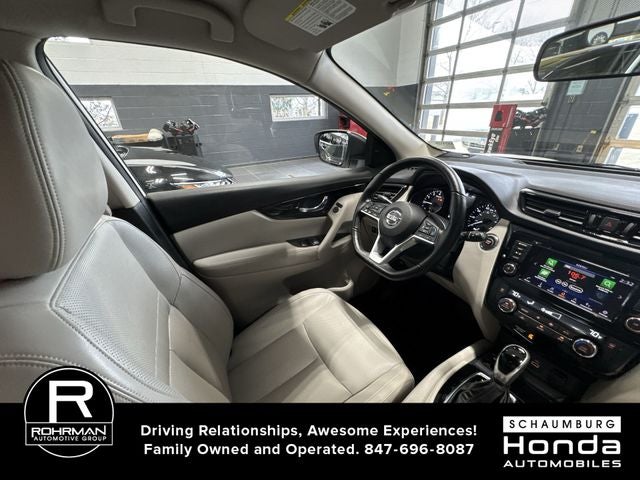 2022 Nissan Rogue Sport SL