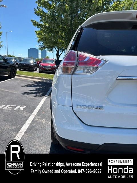 2016 Nissan Rogue SV