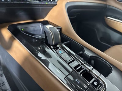 2025 Toyota Crown Signia Limited