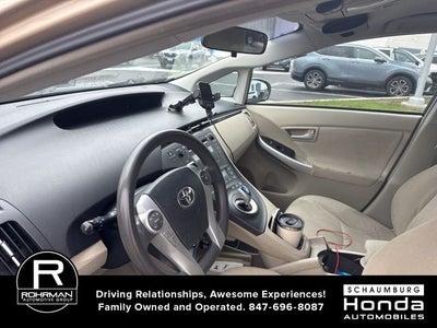 2010 Toyota Prius III