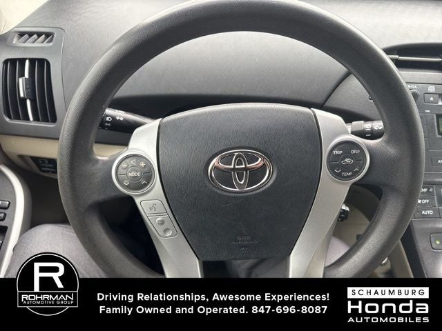 2010 Toyota Prius III