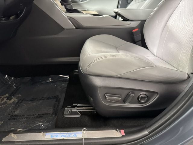 2023 Toyota Venza Limited
