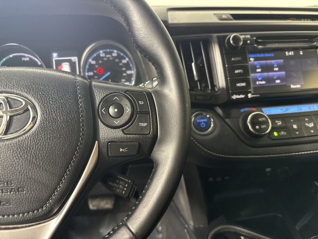 2017 Toyota RAV4 Hybrid XLE
