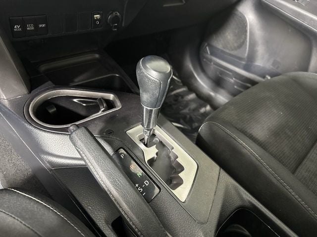 2017 Toyota RAV4 Hybrid XLE