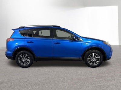 2017 Toyota RAV4 Hybrid XLE