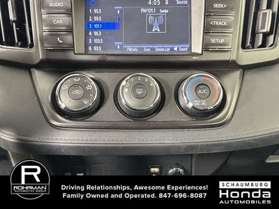 2017 Toyota RAV4 LE